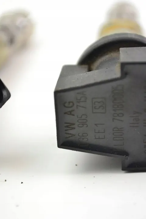 Conjunto de bobinas de ignição Seat Ibiza III (6L) 1.4 036905715A image 3