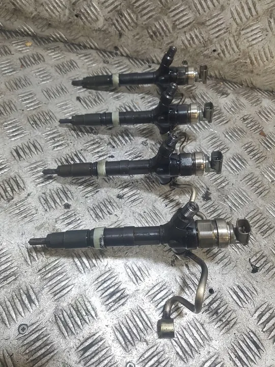 Conjunto de Injetores Toyota Avensis T25 23670-0G010 image 2