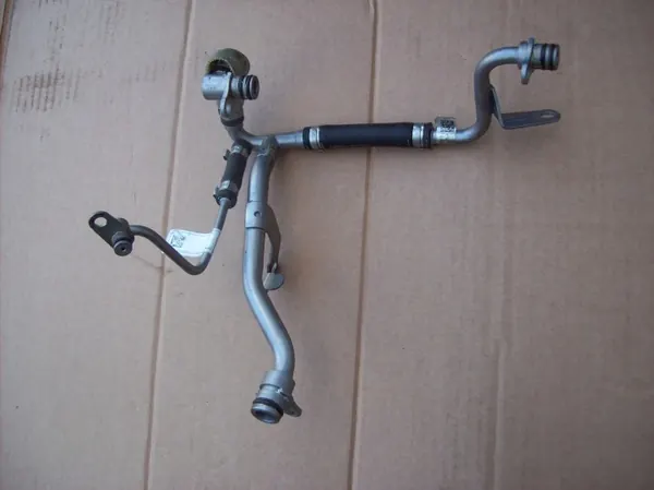 Mercedes Turbobuis OEM MERCEDES GTS AMG W205 W213 image 2