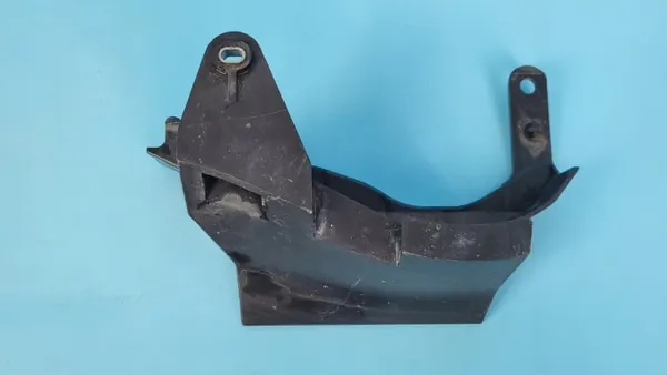 OEM 48738-42030 Unterer Querlenker-Abdeckung links hinten image 4