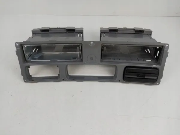 Radion taskukehys OEM A9438400024 Mercedesille image 2