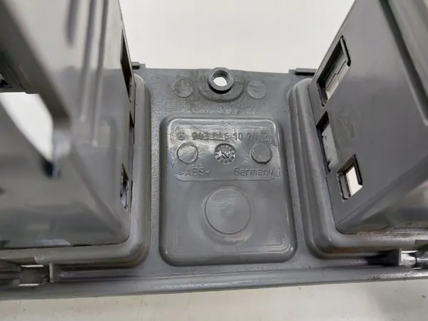 Radion taskukehys OEM A9438400024 Mercedesille image 5