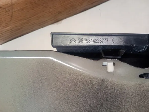 Framvänster Skärm Peugeot 3008 II 9812305780 image 4