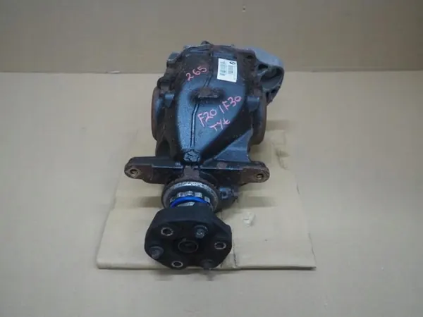 OEM 7599472 Bakaxelns differential för BMW F20 F30 image 2