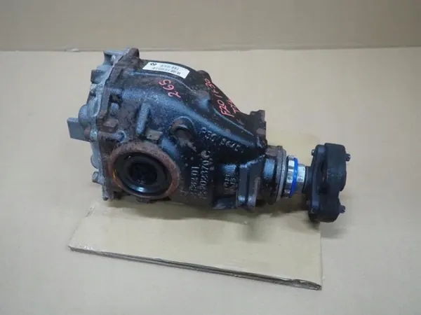 OEM 7599472 Bakaxelns differential för BMW F20 F30 image 3