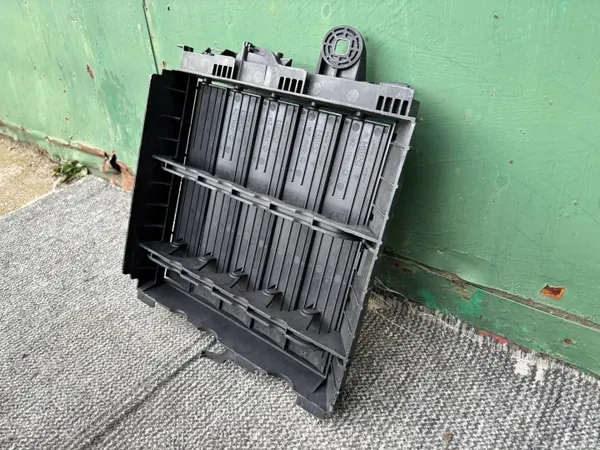 Porsche luftventiljalusi OEM 9Y0122356C Höger sida image 10