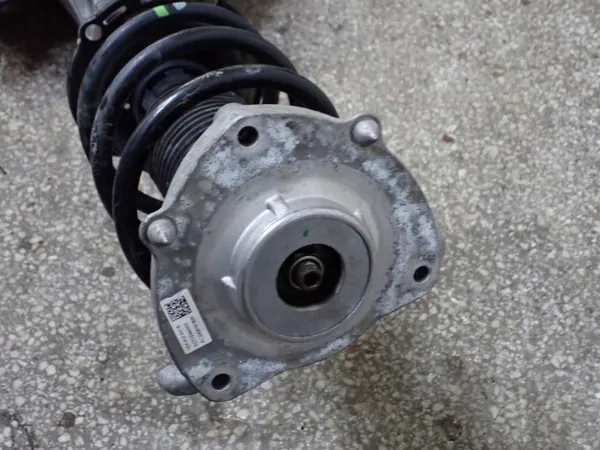 Stuurnok links OEM 1EA413023BK 2WD RWD image 3