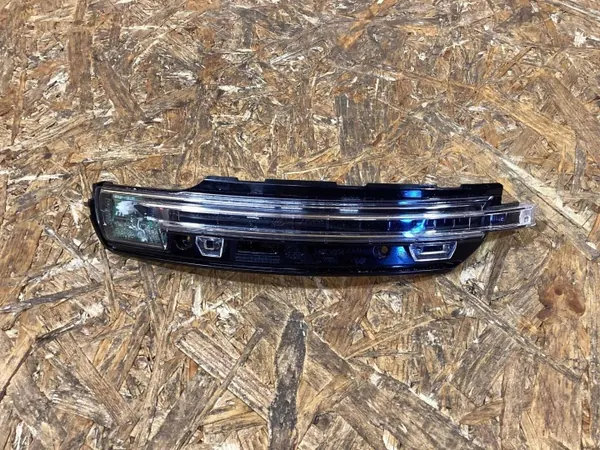 OEM 95B949102F Pisca de espelho Porsche image 2