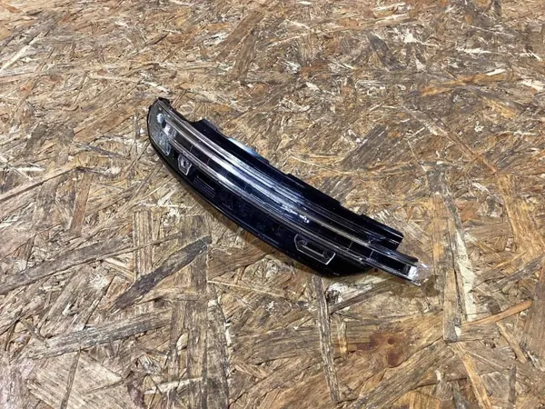 OEM 95B949102F Pisca de espelho Porsche image 3