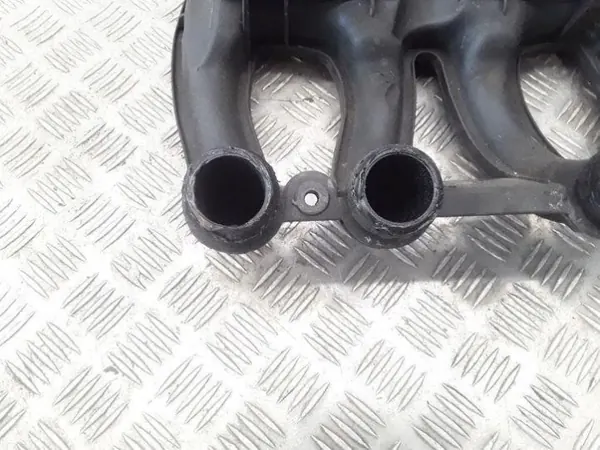 Imusarja OEM 9632251780 Toyota Corolla E11:lle image 3