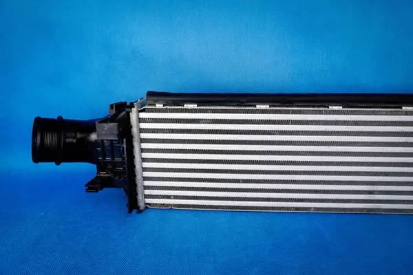 Intercooler Audi A6 4G A7 4G8 3.0TDI image 3
