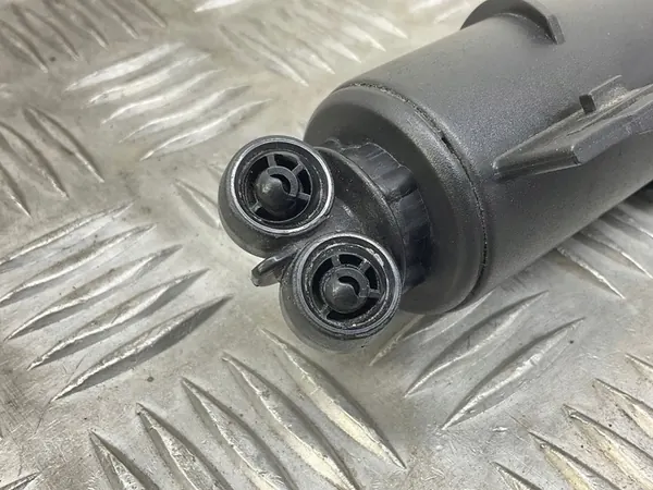 Rechter koplampreiniger AUDI A5 SPORTBACK 2.0L benzine OEM 8T0955102A image 2