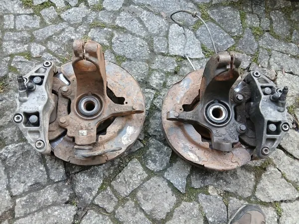 Pinças de travão dianteiras esquerda e direita OEM 975/976 image 3