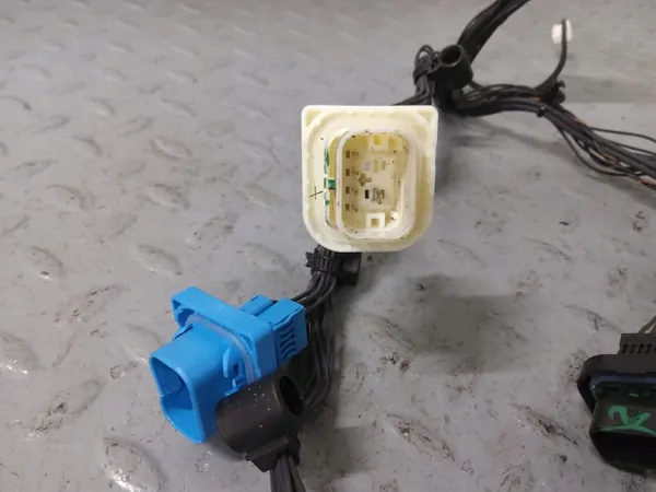 BMW XM Koplampkabelboom OEM 63115A40883 voor links image 3