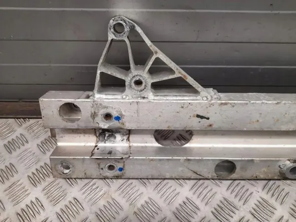 Rattstolpsfäste OEM 68223606AB för Chrysler image 4