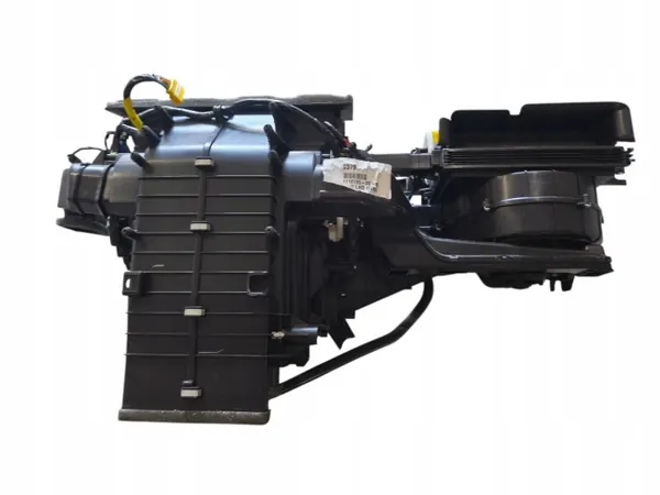 Tesla Model S Lämmitysydin OEM 111613501B - Käytetty image 3