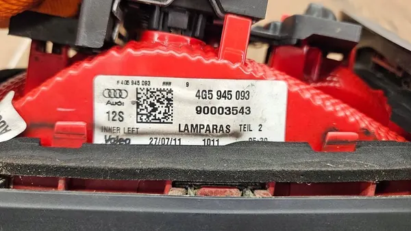 Luz trasera izquierda Audi A6 C7 4G Sedan image 7