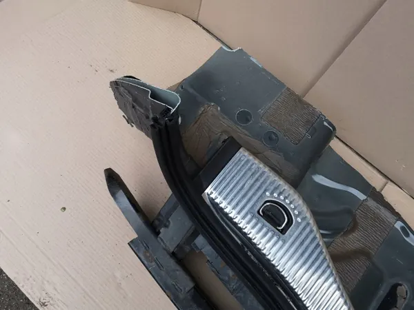 FORD MONDEO MK5 Achterbumper OEM - Compleet image 3