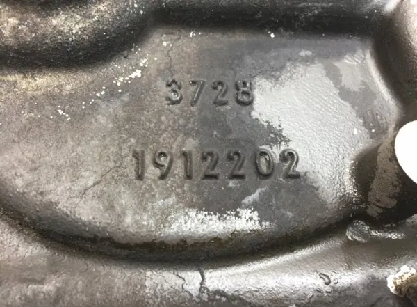 Scania Motor-Vorderabdeckung OEM 1912202 - Gebraucht image 3