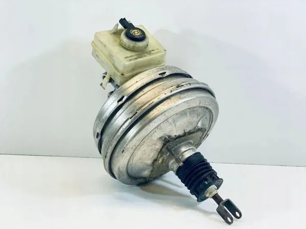 Bomba de servofreno BMW OEM 6779742 - Usado image 2
