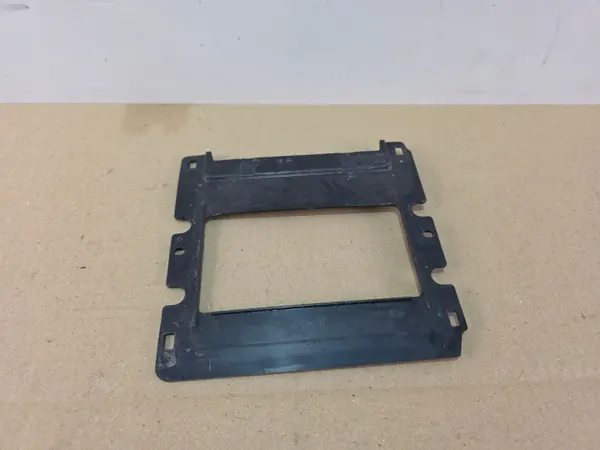 Volvo XC90 II Lift Kiinnitystuki OEM 31657529 image 2