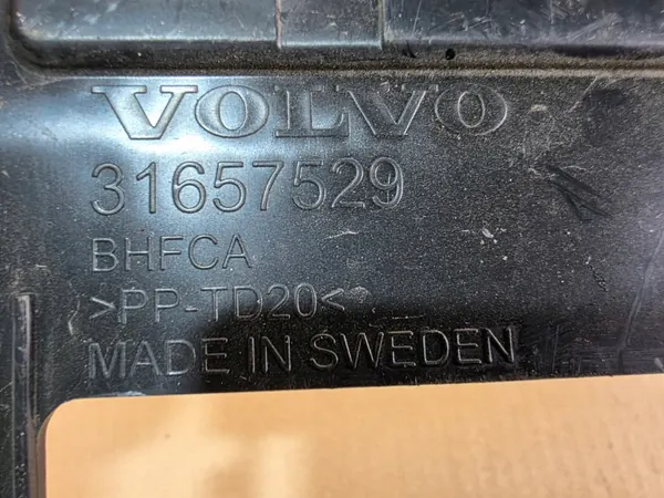 Volvo XC90 II Lift Kiinnitystuki OEM 31657529 image 3