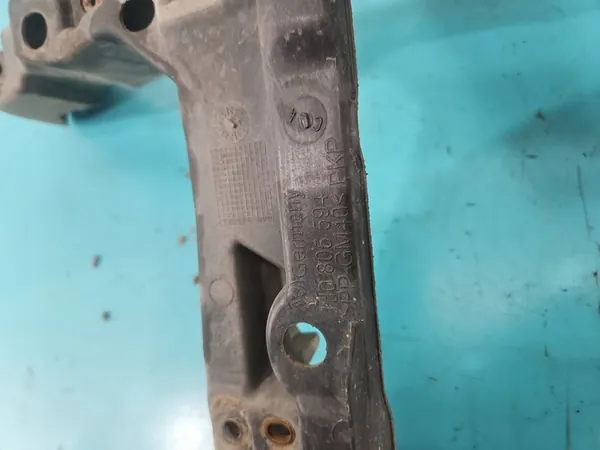 Reforço de Para-choque Dianteiro VW Golf IV 1J0805594 97-03 image 9