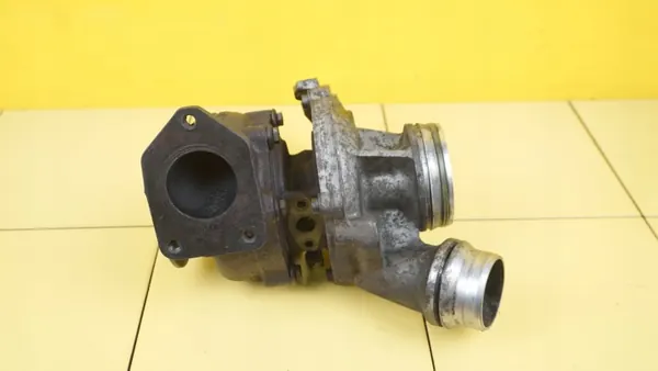 Turbocompressor OEM 54359700047 para Mini Countryman R60 image 4