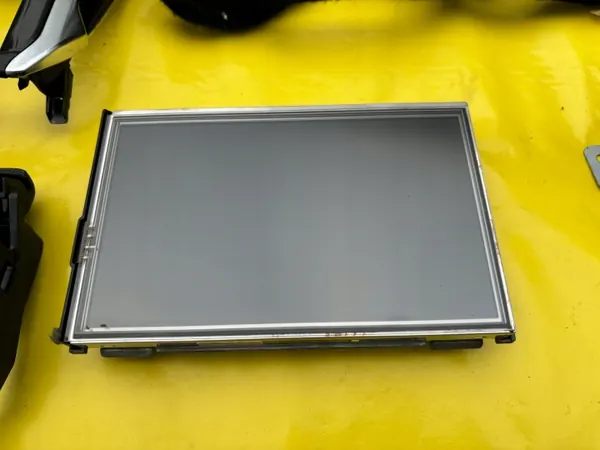 Peugeot 208/2008 Touchscreen-Radio-Panel OEM 9806730180 image 8