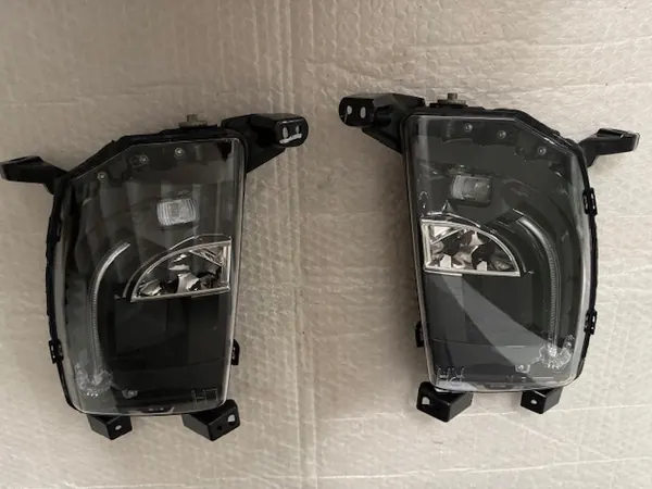 Tesla Model S 12-20 RH DRL LED OEM 600591600G image 6