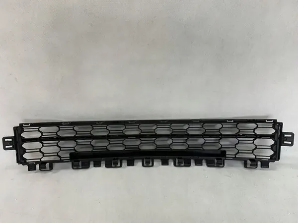 Griglia paraurti anteriore Skoda Octavia IV 2020 5E3853677A image 2