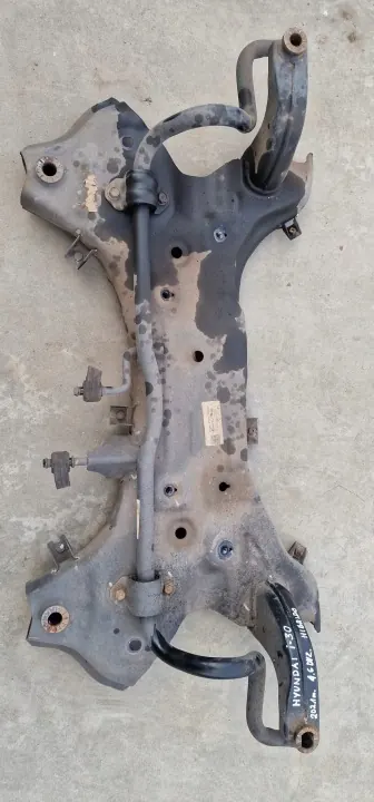 OEM 62401J7AA0 Berceau Hyundai I30 III Occasion image 2