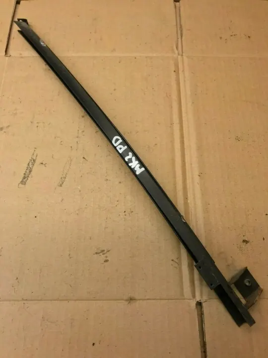 OEM 191837410 Framdörr Fönsterlist Höger Sida image 4