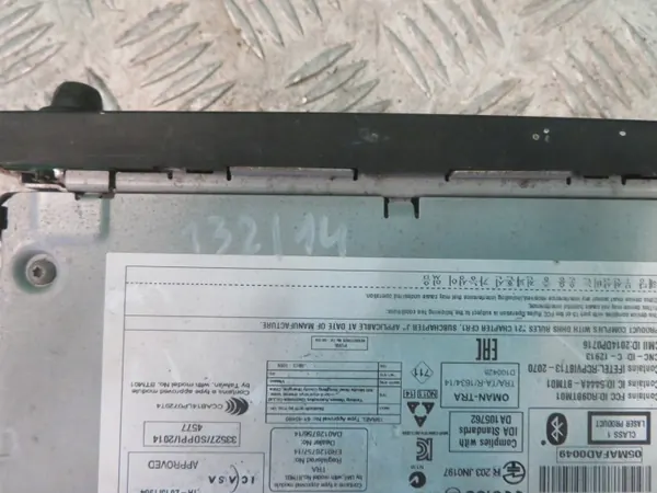 Renault OE Radio OEM 281154140R Master/Movano image 5