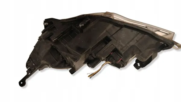 Opel Astra J 2012 Rechter Frontscheinwerfer OEM 13253657 image 8
