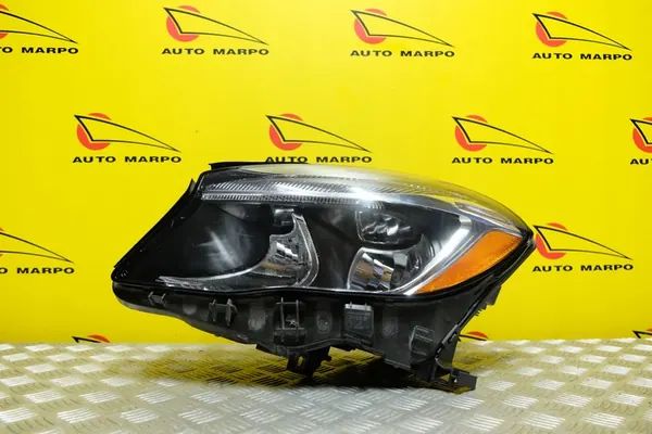 MERCEDES GLA W156 2013 Linker koplamp USA A1569061500-LEWA image 2