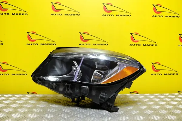 MERCEDES GLA W156 2013 Linker koplamp USA A1569061500-LEWA image 4