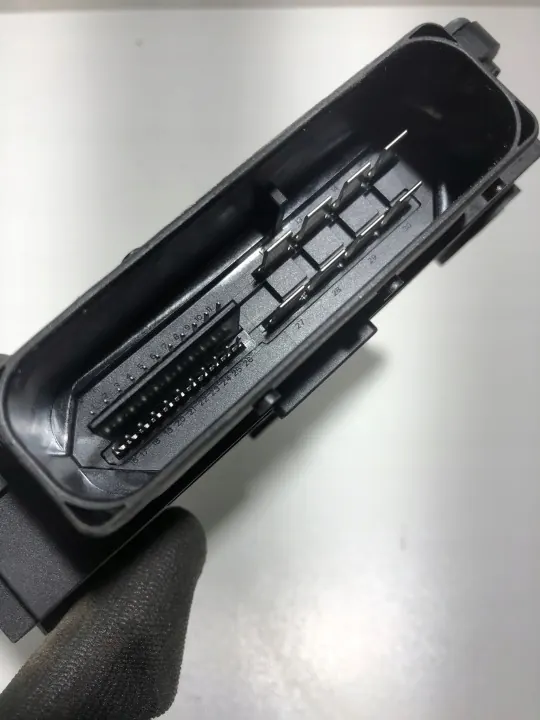 Module frein à main OEM 7P0907801E VW Touareg II image 3