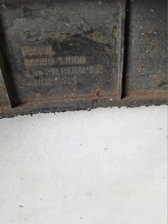 Spoiler Hyundai OE 86590-1J500 - État Utilisé image 3