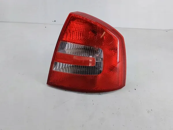 Höger Bakljus Skoda Octavia II 1Z5945096A image 2