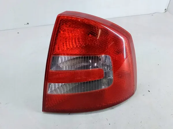 Höger Bakljus Skoda Octavia II 1Z5945096A image 3