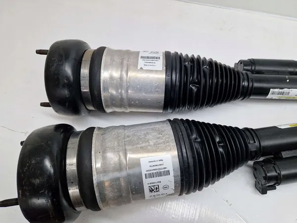 Amortizzatore Airmatic MERCEDES W205 image 4