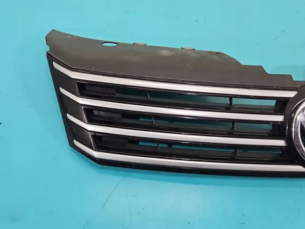 VW Passat B7 Alltrack Grill 2010-2014 image 2