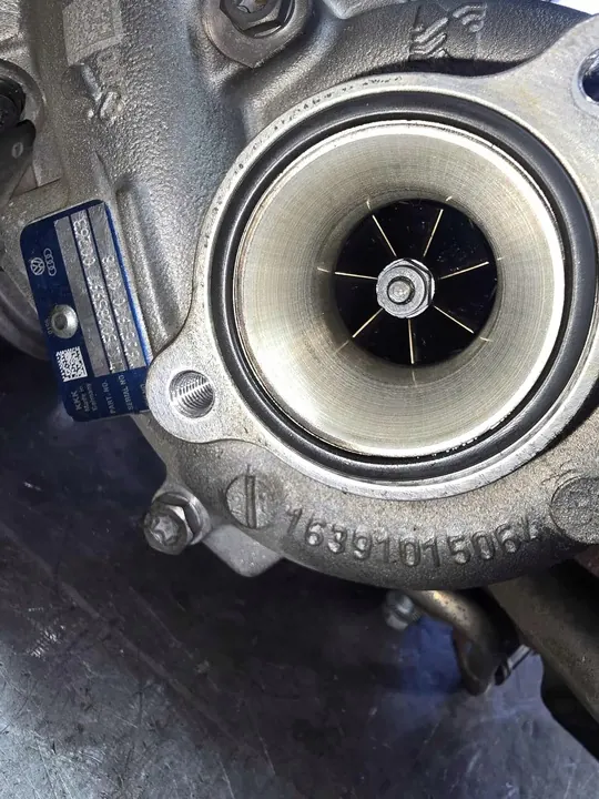 Turbo VW T6 Crafter 2.0 TDI 204HK OEM image 6