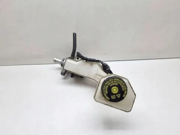 Cilindro de freno OEM 0204796467 para Nissan X-Trail image 2