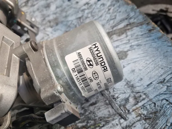 Dirección asistida eléctrica Hyundai OEM 56300A6200 Usado image 3