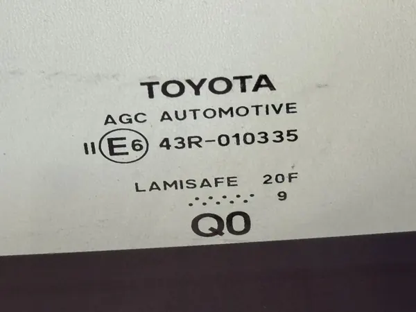TOYOTA OEM uppvärmd framruta för Corolla E21 2019- image 5