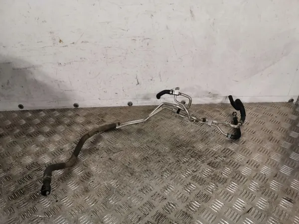 Conduto de combustível Infiniti Q50 OEM FBZ14116 - Usado image 3
