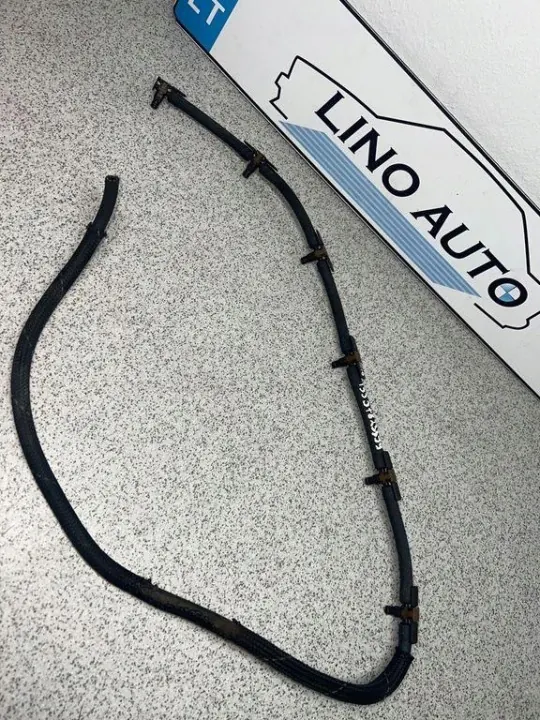 BMW N57 överloppsrör OEM 13537823399 - Begagnad image 2
