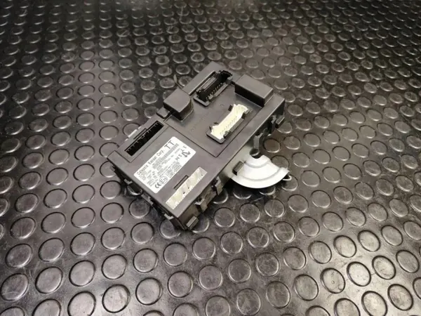 Módulo Conforto Nissan Juke OEM 116RI000259 image 2